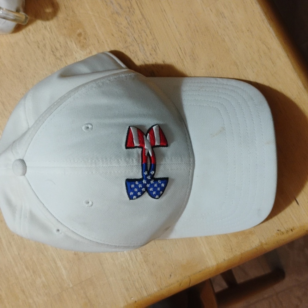 Under armor hat size xl mens